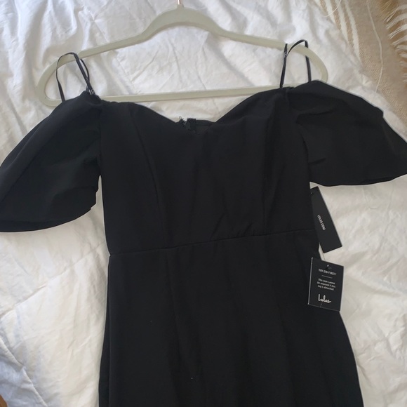 Lulu’s black bodycon dress - Picture 4 of 4